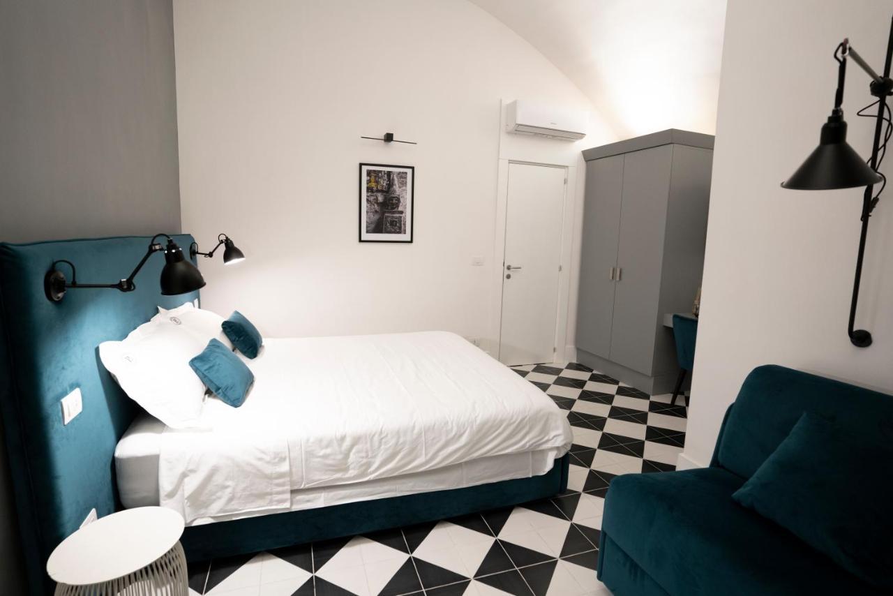 Pulcinella Suite Napoli Eksteriør bilde